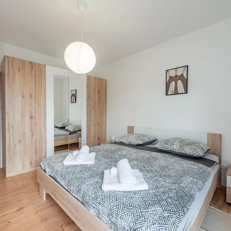 Mikka - Happy Apartment *